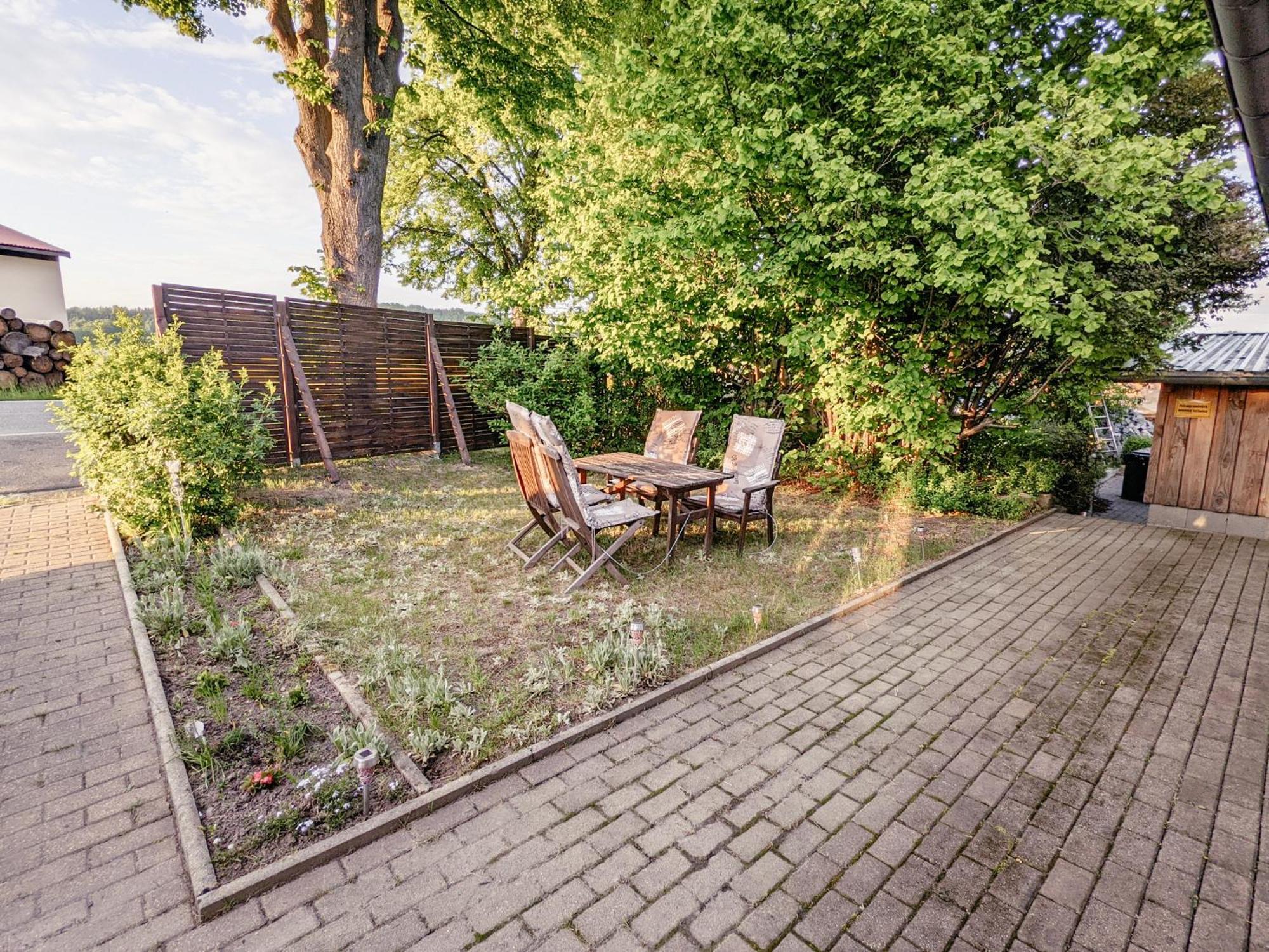W5 - Urlaubsmagie - Wohnung Mit Grill, Terrasse & Pool Lichtenhain (Sebnitz) Exterior foto